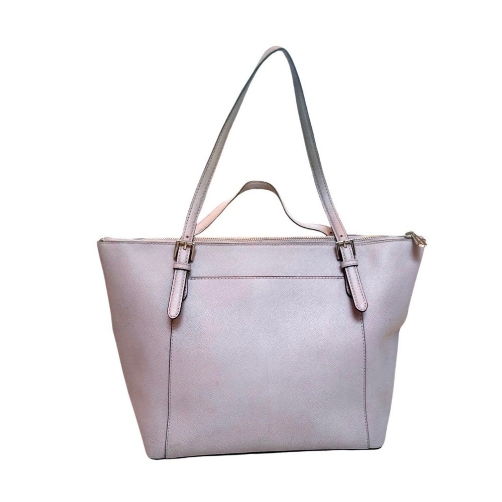 Michael Kors Voyager EastWest Lavender Saffiano Leather Tote Bag Silver Hardware - Picture 3 of 10